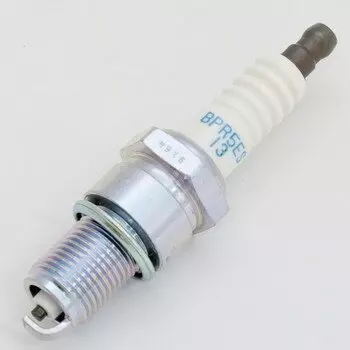 Свеча зажигания NGK Standard с никелевым электродом, арт. BPR5ES-13