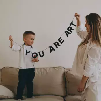 Гирлянда-растяжка бумажная Paper Monstr "You are art"