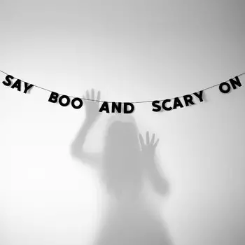 Гирлянда "SAY BOO AND SCARY ON"