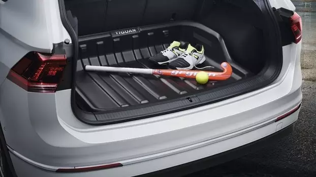 Коврик багажника (жесткий,с базовым полом багажника) VAG 5NA061162A для Volkswagen Tiguan 2017-