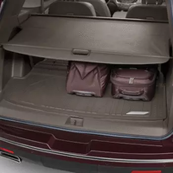 Коврик в багажник (бежевый, с заходом на спинки) GM 84277659 для Chevrolet Traverse 2018 -