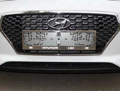 Комплект рамок номерного знака TCC HYUNI30-01RN Hyundai i30 2017 -