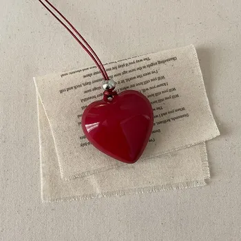 Niche Personality Flocking Love Подвеска Ожерелье Женское Легкое Роскошное Ретро Элегантное Модное Простое Универсальное Ожерелье Цепь Свитера