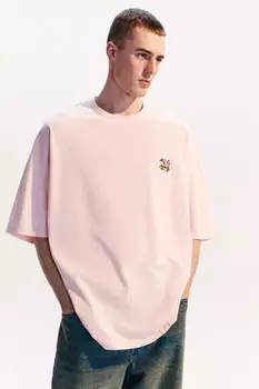 Футболка oversize с маленькой вышивкой