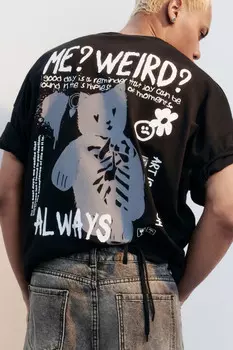 Футболка oversize с принтом в стиле граффити