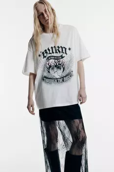 Футболка oversize с принтом в стиле гранж