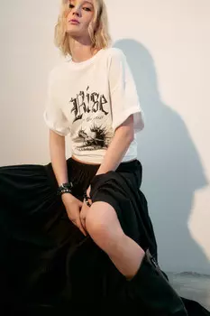 Футболка oversize с принтом в стиле гранж