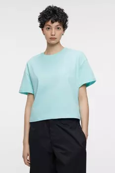 Футболка oversize укороченная с подвернутыми рукавами