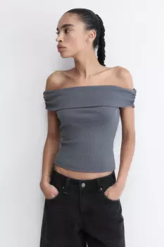 Топ off-shoulders облегающий в рубчик