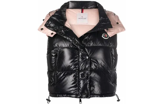 Жилет женский черный Moncler