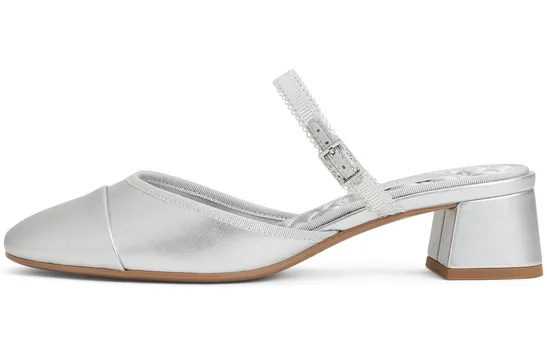 Тапочки женские Charles&Keith