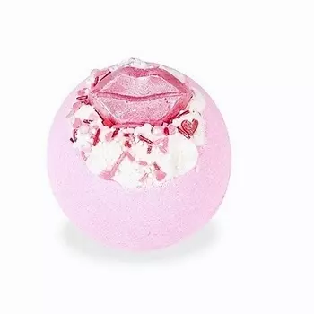 BOOM SHOP COSMETICS Бомба для ванны "Поцелуй меня" 250