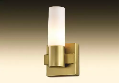 Настенное бра Odeon Light Lorita 2719/1W