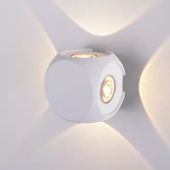 Уличный настенный светильник Elektrostandard Сube 1504 TECHNO LED CUBE