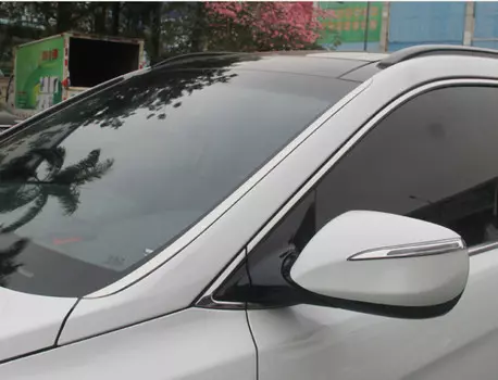 Молдинг лобового стекла (хром) для Санта Фе 4 (Hyundai Santa Fe 2018 - 2019)