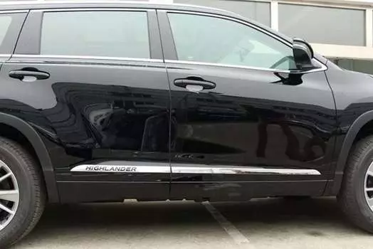 Молдинги на боковые двери с логотипом, 4 части, нерж. OEM-Tuning CNT17-15HLD-019 Toyota Highlander 2014 -