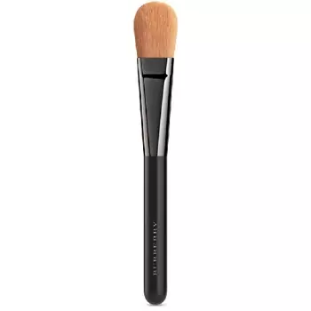 BURBERRY Кисть для тональной основы №4