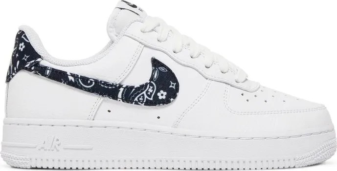 Кроссовки Nike Wmns Air Force 1 '07 Essentials 'Black Paisley', белый