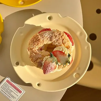 Корейские керамические обеденные тарелки Ins Kawaii Cafe Hollow Cheese Десертная тарелка Милые блюда для завтрака, хлеба, подставки для вечеринок, подарок about 8 inches
