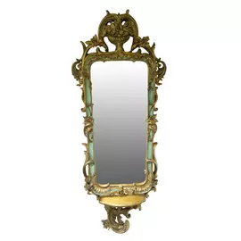 Зеркало в золотистой раме с декором Wah luen handicraft 61х153см