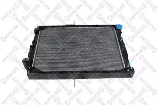 Радиатор системы охлаждения двигателя STELLOX 81-03352-SX