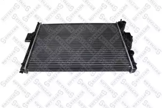 Радиатор системы охлаждения двигателя STELLOX 81-03380-SX