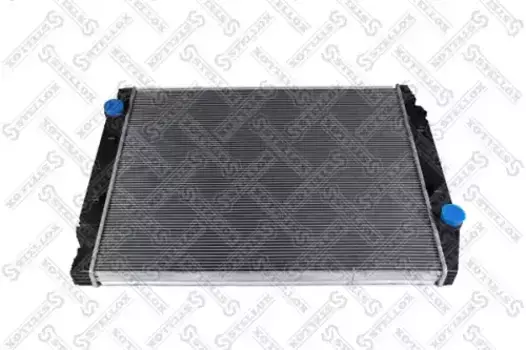 Радиатор системы охлаждения двигателя STELLOX 81-03402-SX