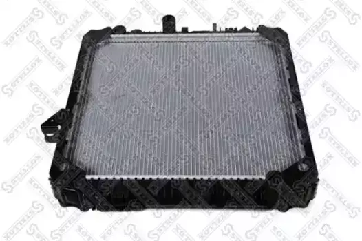 Радиатор системы охлаждения двигателя STELLOX 81-03407-SX