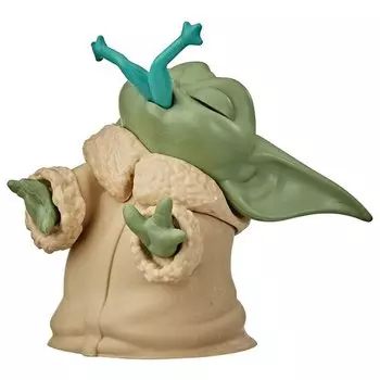 Фигурка Hasbro SW Bounty Collection Mandalorian The Child Froggy Snack №4 F1254, 5,5 см