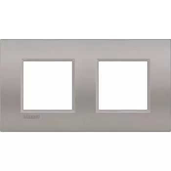 LNE4802M2SB Рамка 2 поста AIR, прямоугольная форма. СОФТ. Цвет Песчаник. Немецкий стандарт, пост 2 модуля. Bticino LIVINGLIGHT