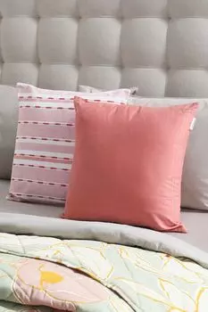 Подушка декоративная Overlock COINCASA