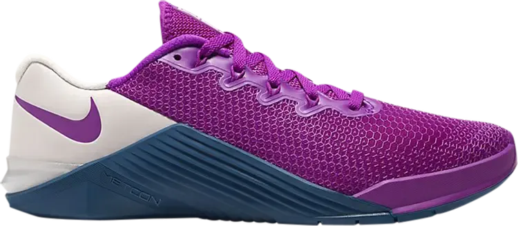 Кроссовки Nike Wmns Metcon 5 'Vivid Purple', фиолетовый