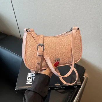 Simple casual portable dumpling bag women s new spring and summer fashion versatile shoulder bag commuter messenger bag чёрный