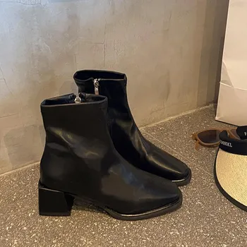 Fashion temperament white square head French thick heel Martin boots women s 2025 new summer versatile thin short boots 35 коричневый