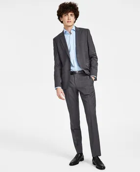 Мужской костюм современного кроя из шерсти Hugo Boss