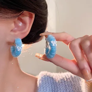 Korean Style Bow Earrings: Cute Autumn/Winter Fashion, All-Match Temperament, Large Circle Design for Women A2194 белый