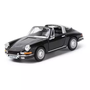 Bburago Машинка металлическая Porsche 911 1967, 1:32, черная