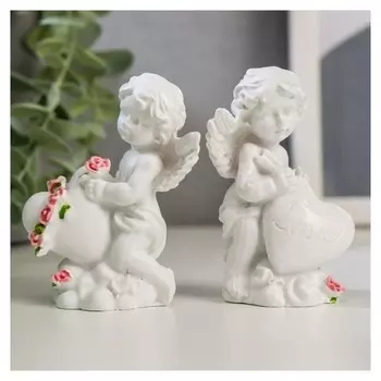 Сувенир полистоун "Белоснежный ангел с сердцем" 7,7х5х3,7 см