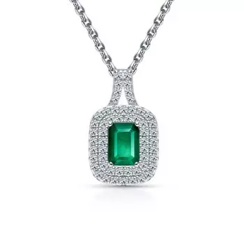 Серебряное шейное украшение с фианитами и алпанитом