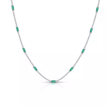 Серебряное шейное украшение с фианитами