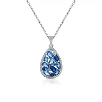 Серебряное шейное украшение с фианитами и со шпинелью