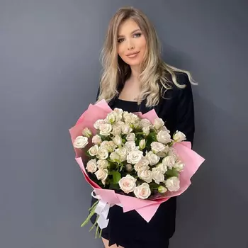 PINKBUKET Букет нежных кустовых роз "Мали"