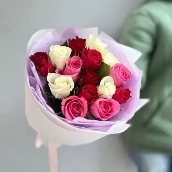ПИОН ПИОНЫЧ 15 роз Кения яркий микс