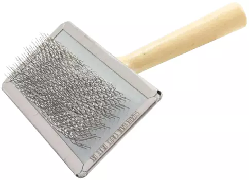 Triol 103a пуходерка с каплей Классика M 12 х 9 х 4,5 см (1 шт)