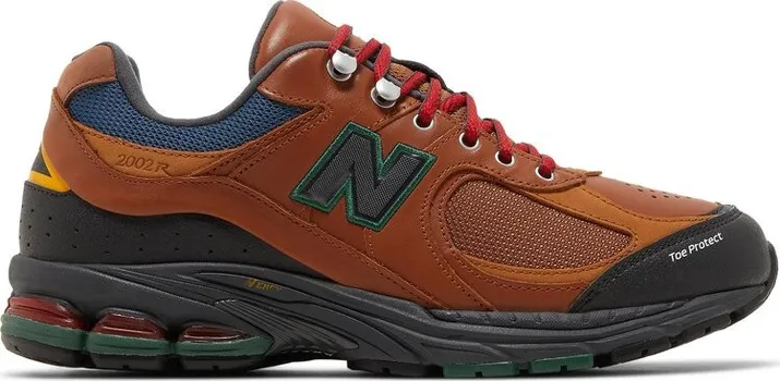 Кроссовки New Balance 2002R 'Hiking Pack - Brown', коричневый