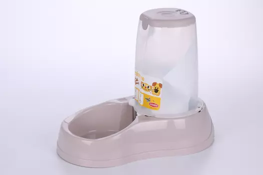 Автокормушка STEFANPLAST пластмассовая 29287 3,5 л