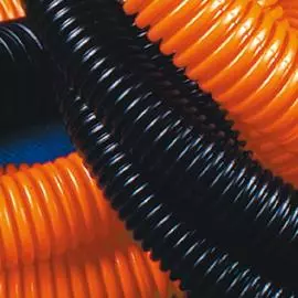 DKC Труба гофрированная ПНД легкая с протяжкой D=40mm (20m) черн.