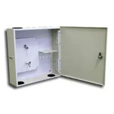 Кросс оптический настенный Lanmaster LAN-FOB-WM-8SC/ST на 8 SC адаптеров, металлический с замком