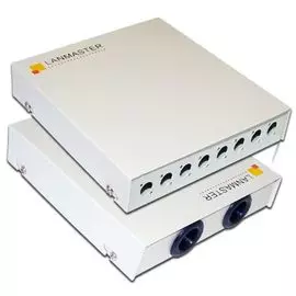Кросс оптический настенный Lanmaster LAN-FOBM-WM-8FC металлический, на 8 FC адаптеров