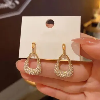 BLINGBAY женские корейские стильные новые простые темпераментные круглые серьги с жемчугом модные маленькие универсальные серьги женские аксессуары